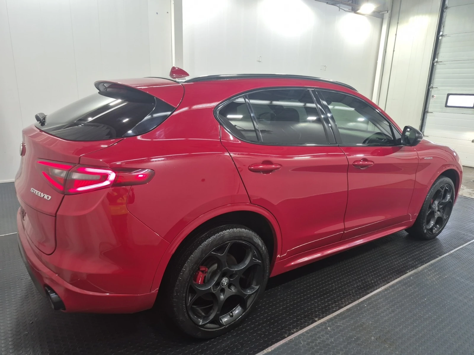 Alfa Romeo Stelvio VELOCE AWD, снимка 4 - Автомобили и джипове - 54260398