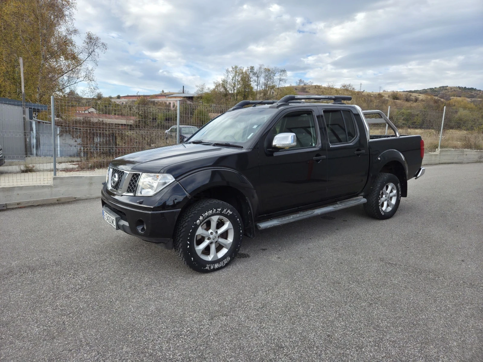 Nissan Navara, снимка 2 - Автомобили и джипове - 54284821