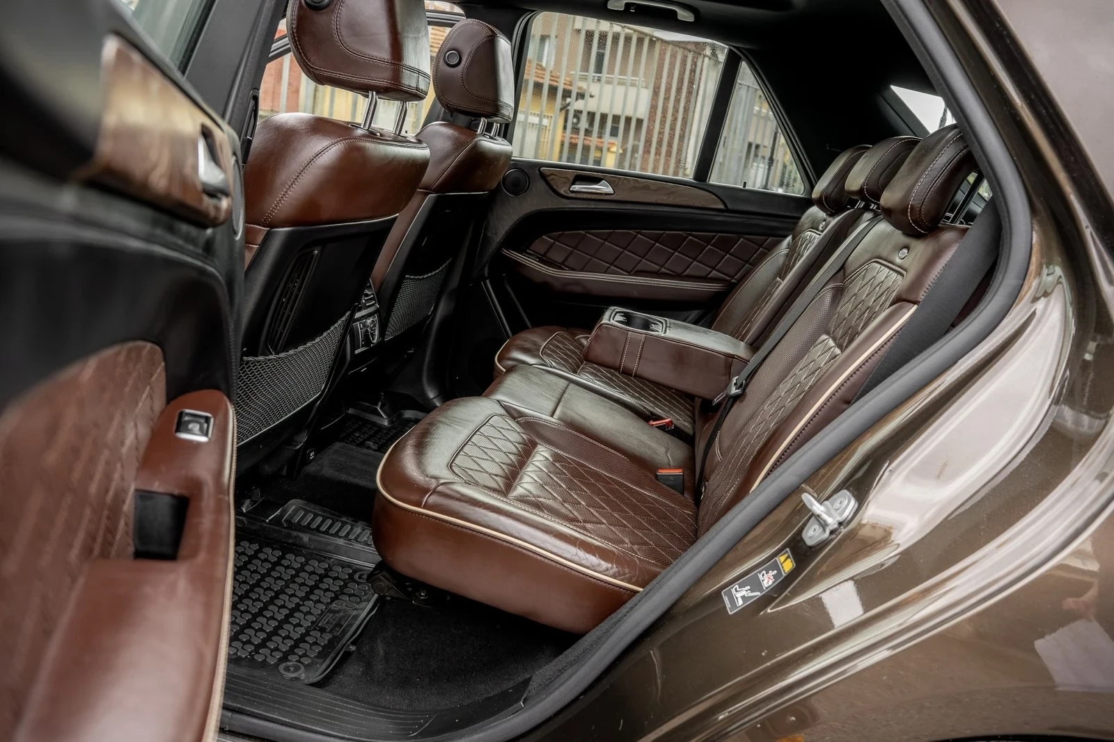 Mercedes-Benz ML 350 BlueTEC-AMG-DESIGNO Edition1-PANO-DISTR-�����-FULL | Mobile.bg � ����������� 16