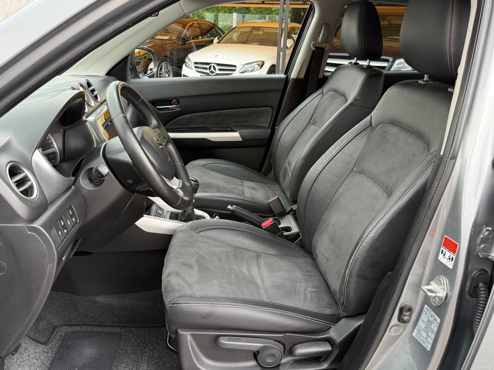 Suzuki Vitara 1.6DDiS V-COOL FUL EXTRI !!! 100% РЕАЛНИ КИЛОМЕТРИ, снимка 8 - Автомобили и джипове - 55323230