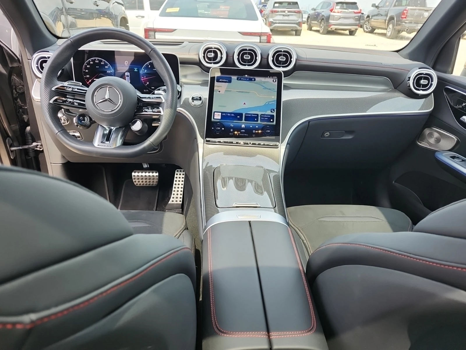 Mercedes-Benz GLC 43 AMG BURMESTER| ПАМЕТ| ПАНО| HUD| 360| 2 KЛЮЧА, снимка 10 - Автомобили и джипове - 56126434