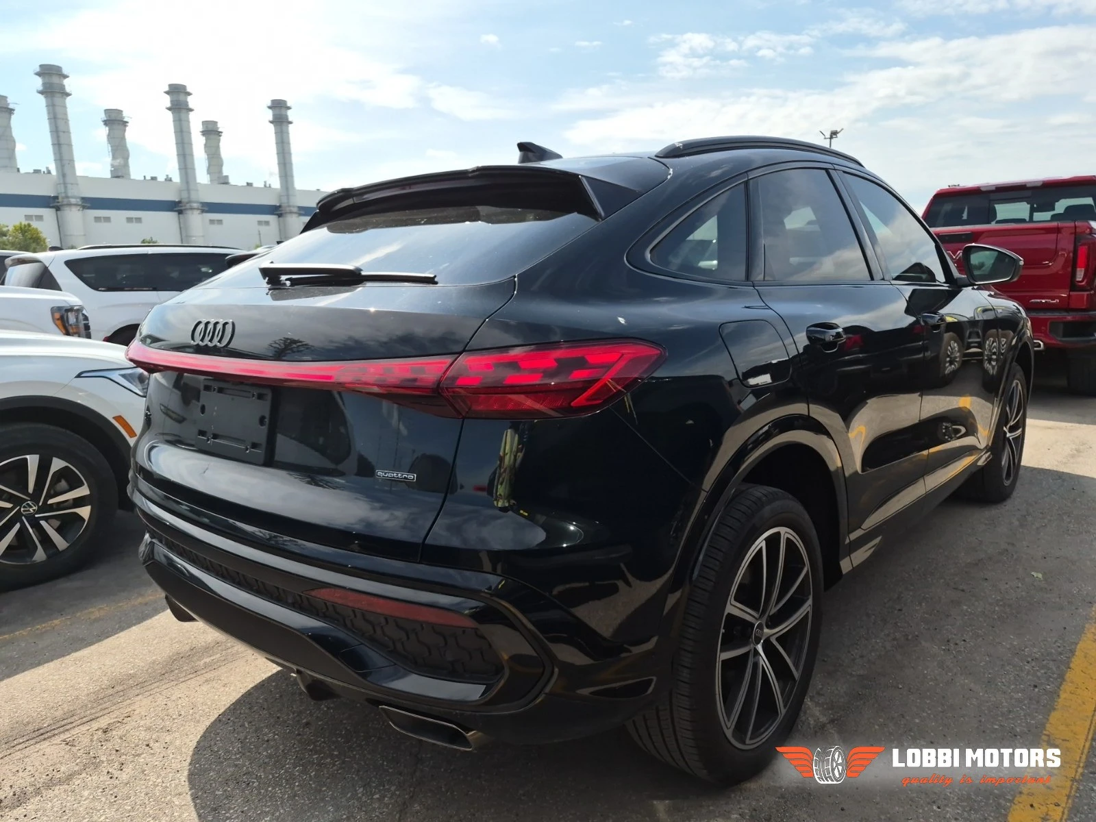 Audi Q5, снимка 3 - Автомобили и джипове - 56128953