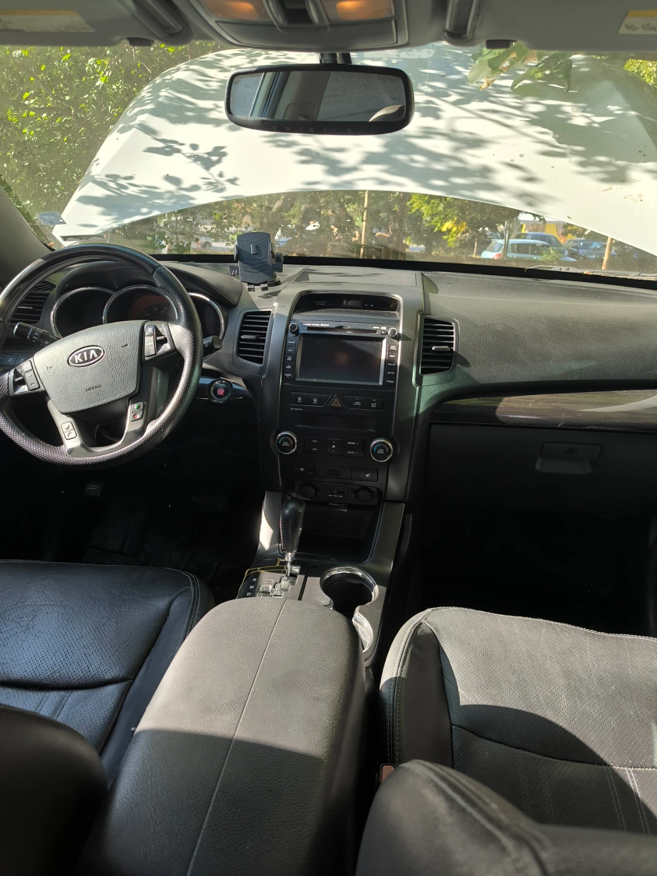 Kia Sorento, снимка 7 - Автомобили и джипове - 56534454