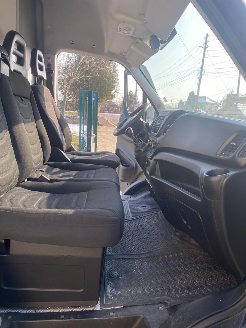 Iveco 35 Метан, снимка 4 - Бусове и автобуси - 52663004