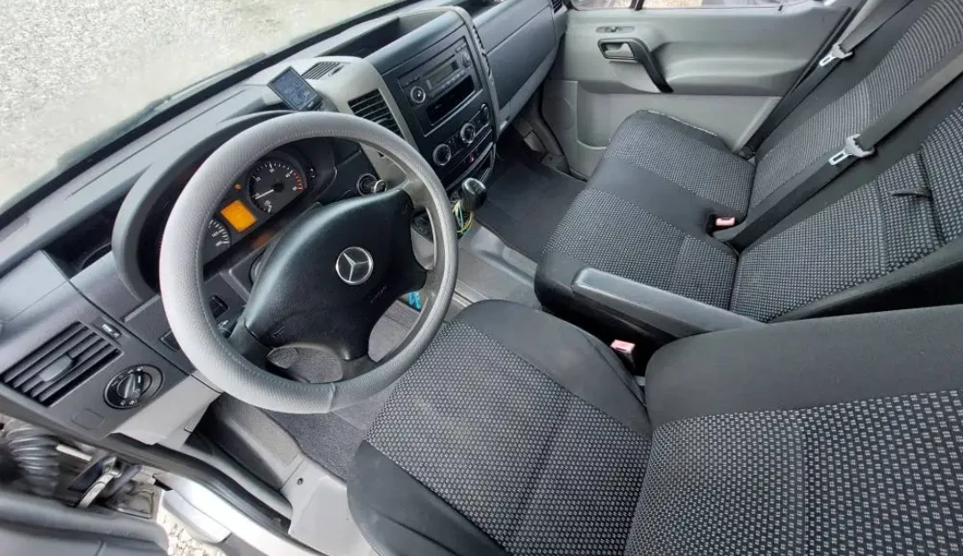 Mercedes-Benz Sprinter 313, снимка 8 - Бусове и автобуси - 55994444