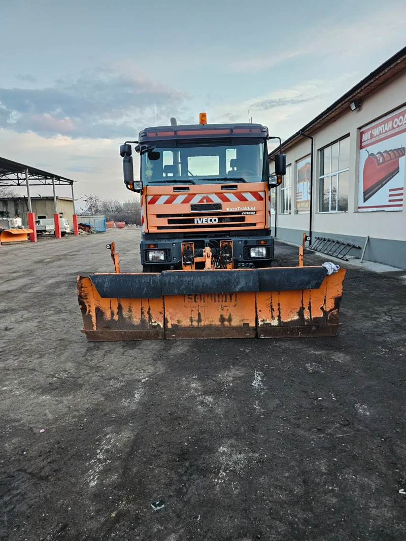 Iveco Eurocargo 240Е18 самосвал снегорин 4х4, снимка 2 - Камиони - 48757219