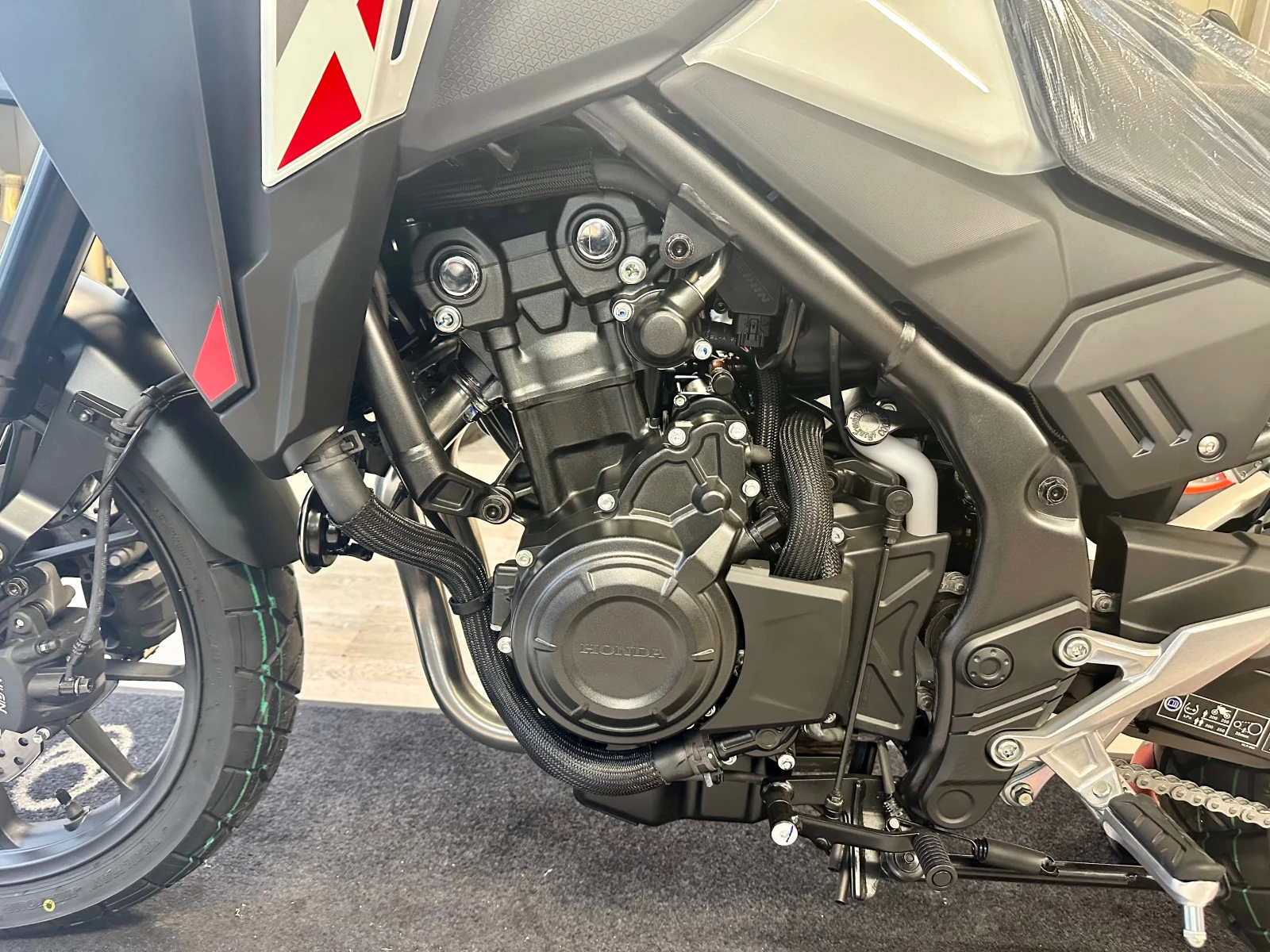 Honda Cb NX500 НОВ 2025 A2-35kw. - изображение 10