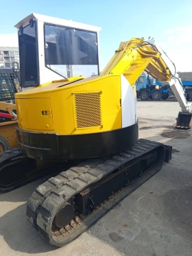 Багер Yanmar Crawler 5 тона, снимка 1