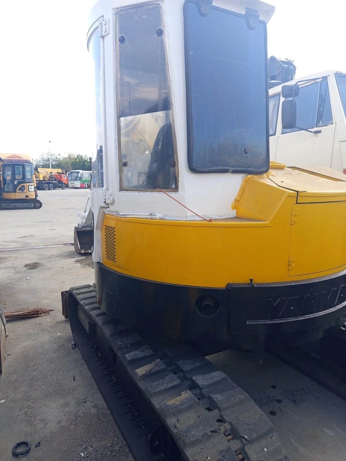 Багер Yanmar Crawler 5 тона, снимка 2 - Индустриална техника - 55953643