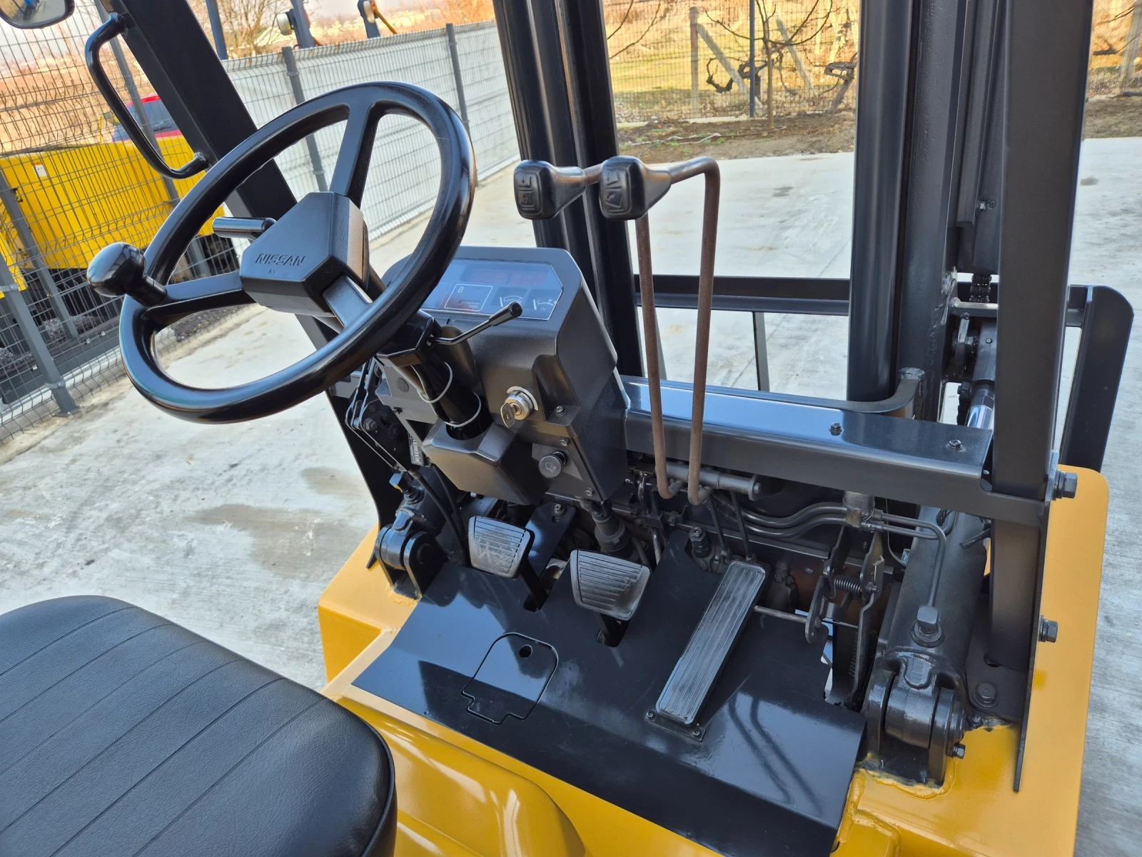  Nissan 3.5  /  /   ! | Mobile.bg   10