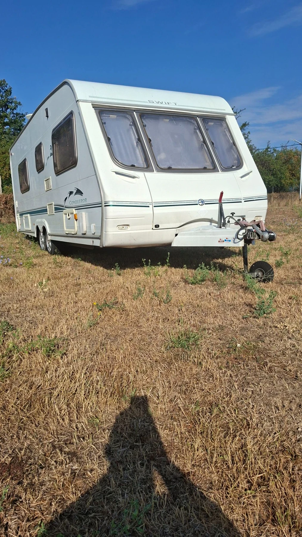 Каравана Swift CONQUEROR 630 LUX, снимка 5 - Каравани и кемпери - 55797532