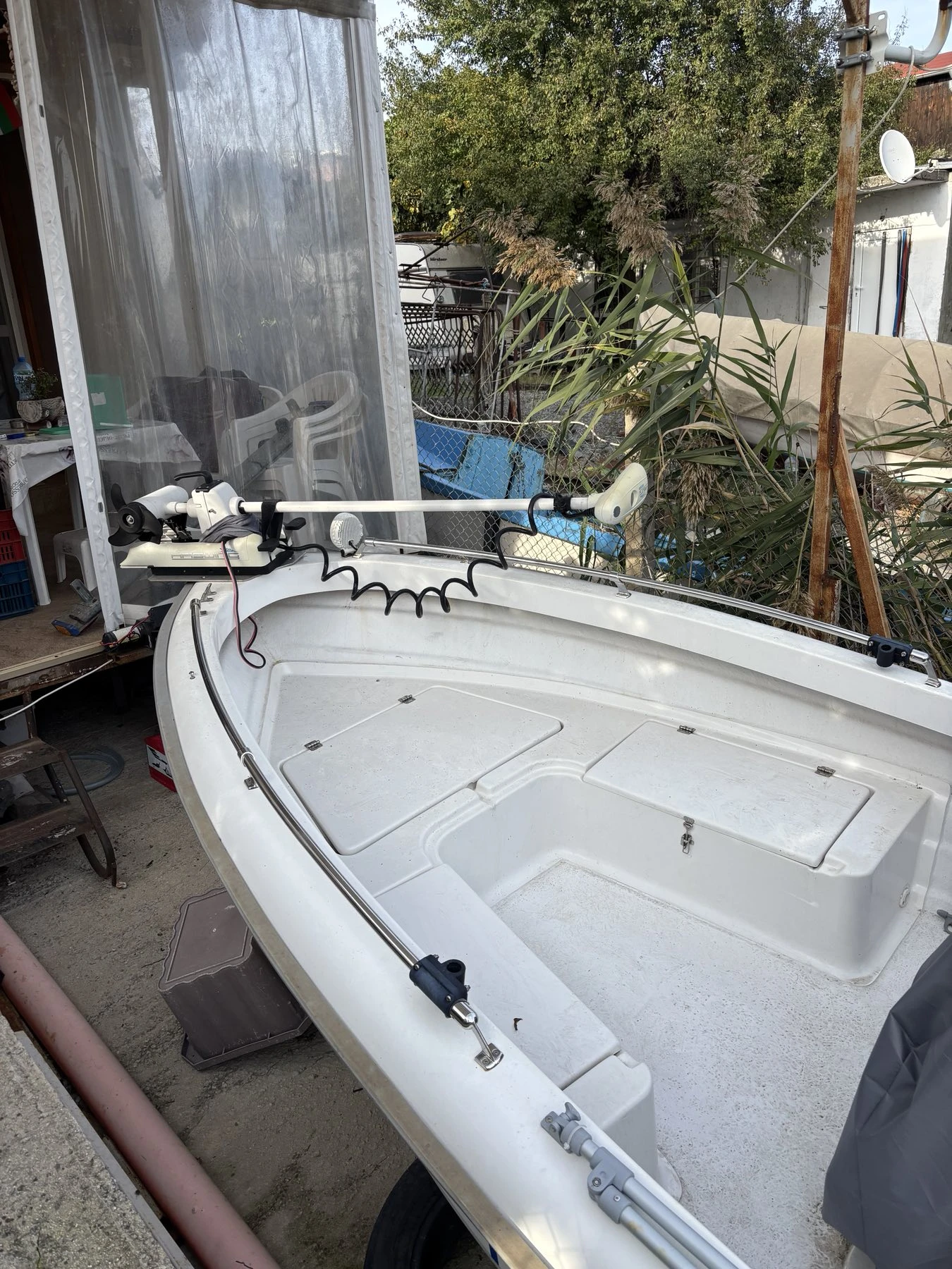 Лодка Собствено производство Шарк 445 - изображение 10