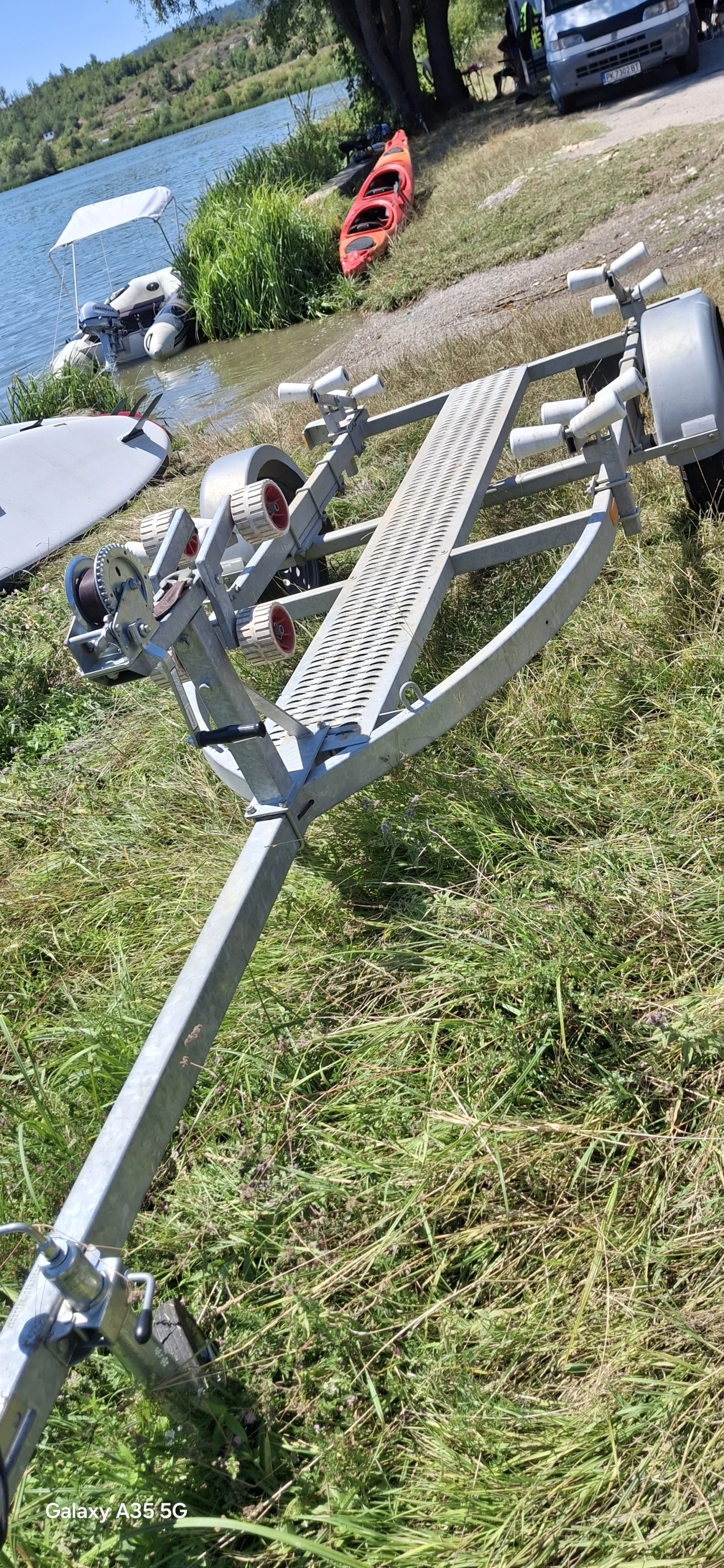 Надуваема лодка Zander 330, снимка 7 - Воден транспорт - 54763971