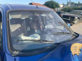 Citroen Berlingo  1.6i-газ НА ЧАСТИ - Пътническо, снимка 17
