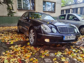 Mercedes-Benz E 320, снимка 12
