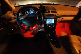 Mercedes-Benz E 320, снимка 14