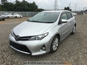 Toyota Auris  1