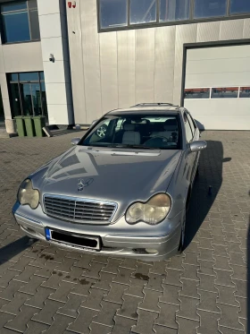 Mercedes-Benz C 220, снимка 2