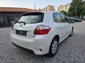 Toyota Auris 1.8 100 ks. Hibrid 69000 klm realni | Mobile.bg    3