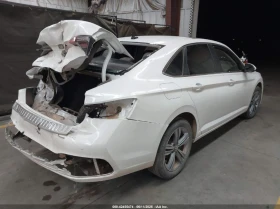 VW Jetta 1.5L I-4 DI, DOHC, VVT, TURBO, 158HP Front Wheel | Mobile.bg    10