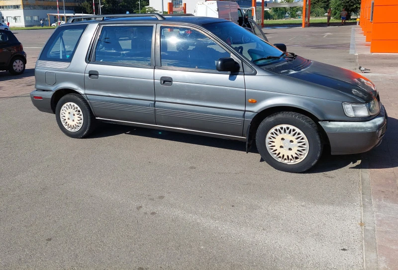 Mitsubishi Space wagon GLX 7 места, снимка 8 - Автомобили и джипове - 46583442