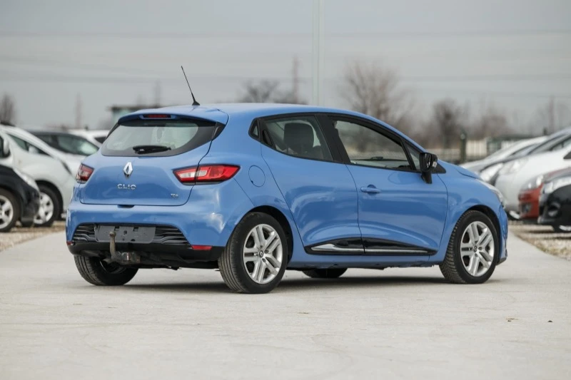 Renault Clio Бензин , снимка 5 - Автомобили и джипове - 44582686