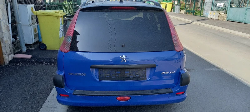 Peugeot 206 1.4 16V 88кс. ( 65KW), снимка 5 - Автомобили и джипове - 47221443