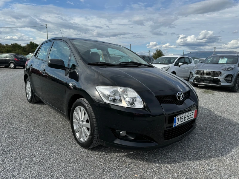 Toyota Auris 1.4 vvti , снимка 3 - Автомобили и джипове - 47304152