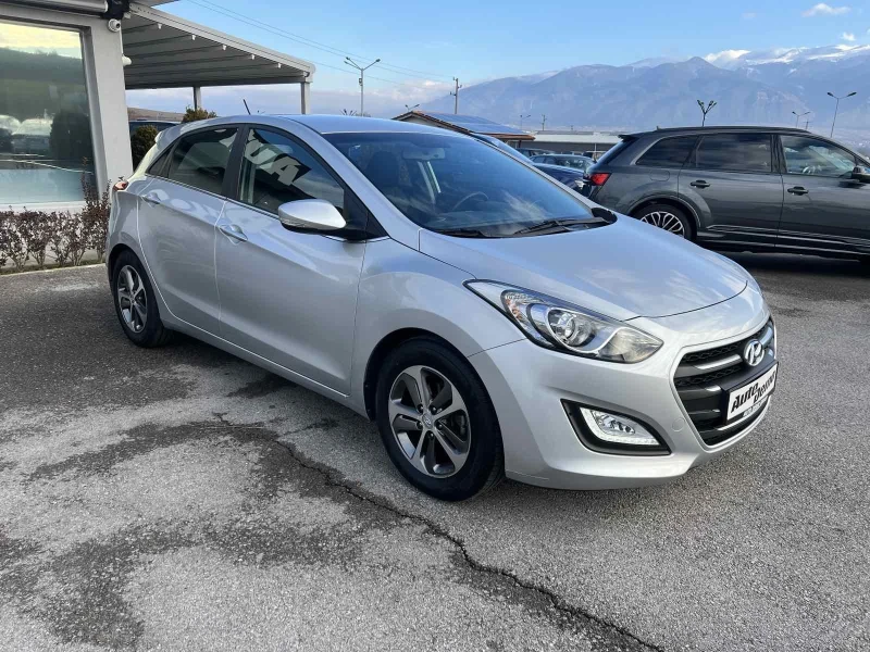 Hyundai I30 CRDi, снимка 3 - Автомобили и джипове - 48310038