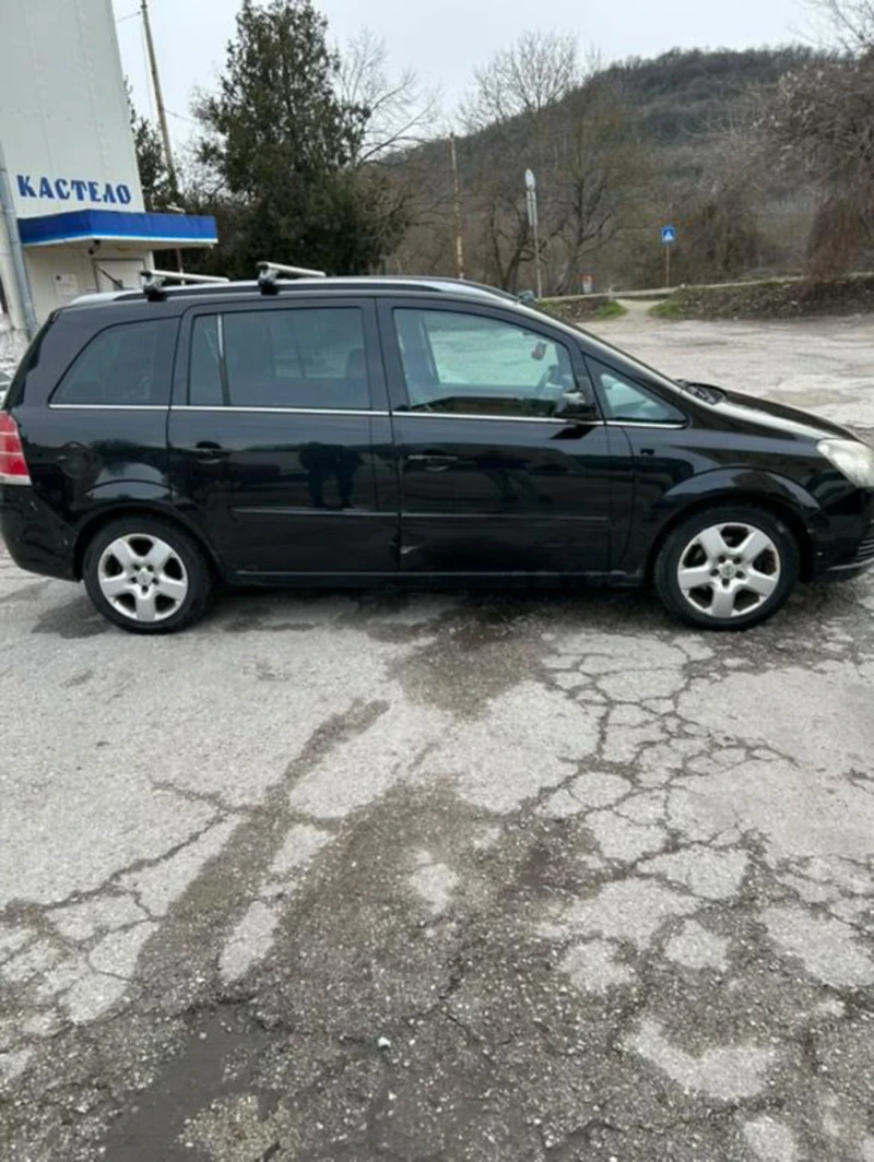 Opel Zafira, снимка 4 - Автомобили и джипове - 48699543