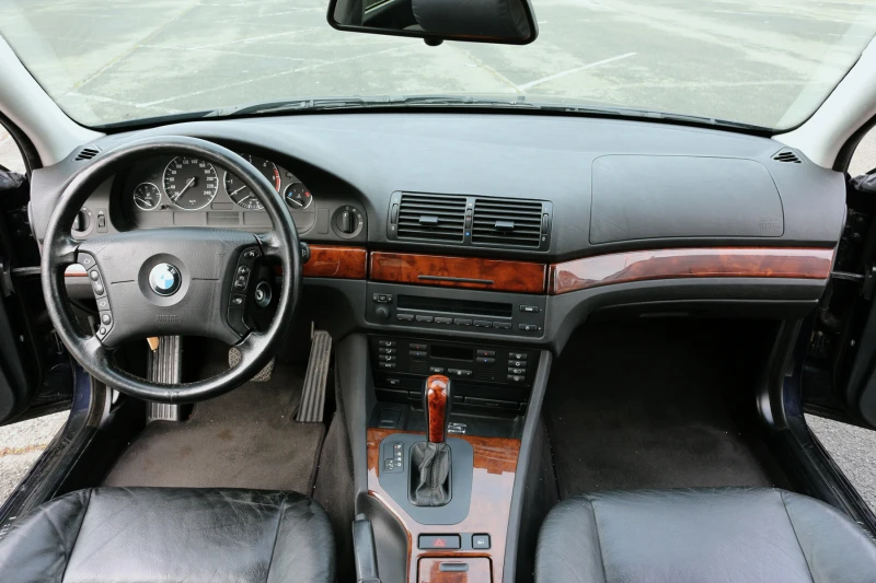 BMW 530 530 D, снимка 11 - Автомобили и джипове - 49005605