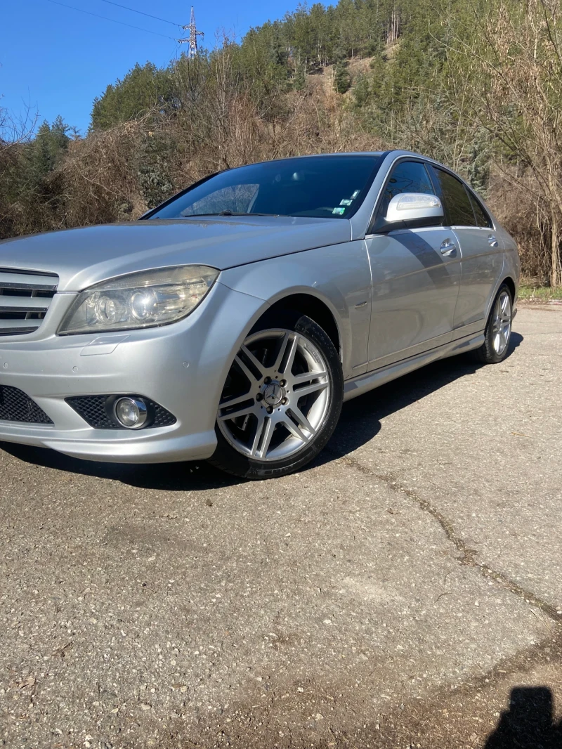 Mercedes-Benz C 320 C320 AMG, снимка 2 - Автомобили и джипове - 49374260