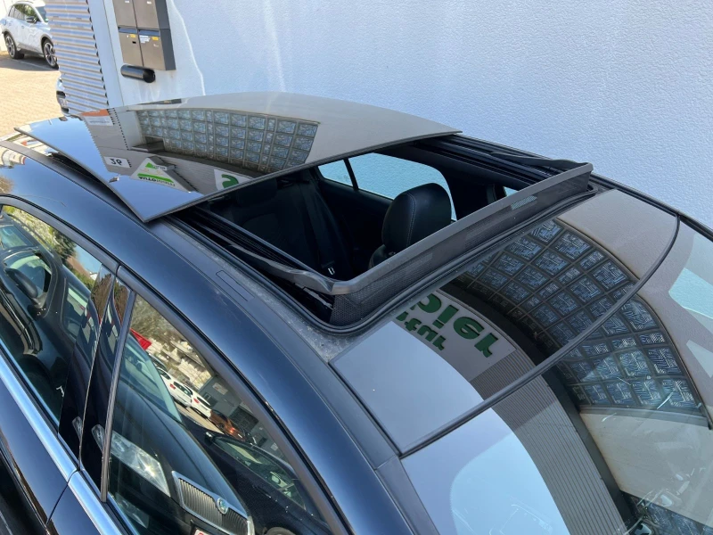 Mercedes-Benz A 200 150HP/NAVI/LED/AMBI/DISTR/CAM/PANO/434vpr, снимка 14 - Автомобили и джипове - 50300683