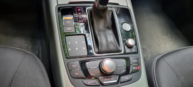 Audi A6, снимка 8 - Автомобили и джипове - 52472382