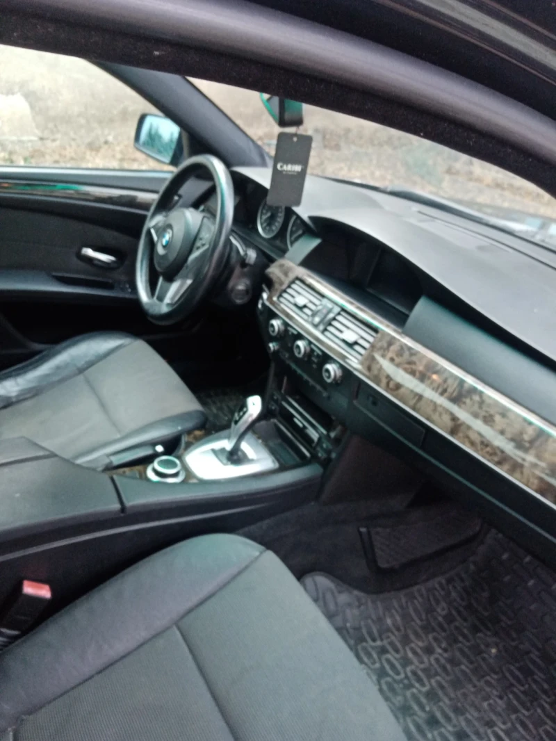 BMW 525, снимка 4 - Автомобили и джипове - 51886957