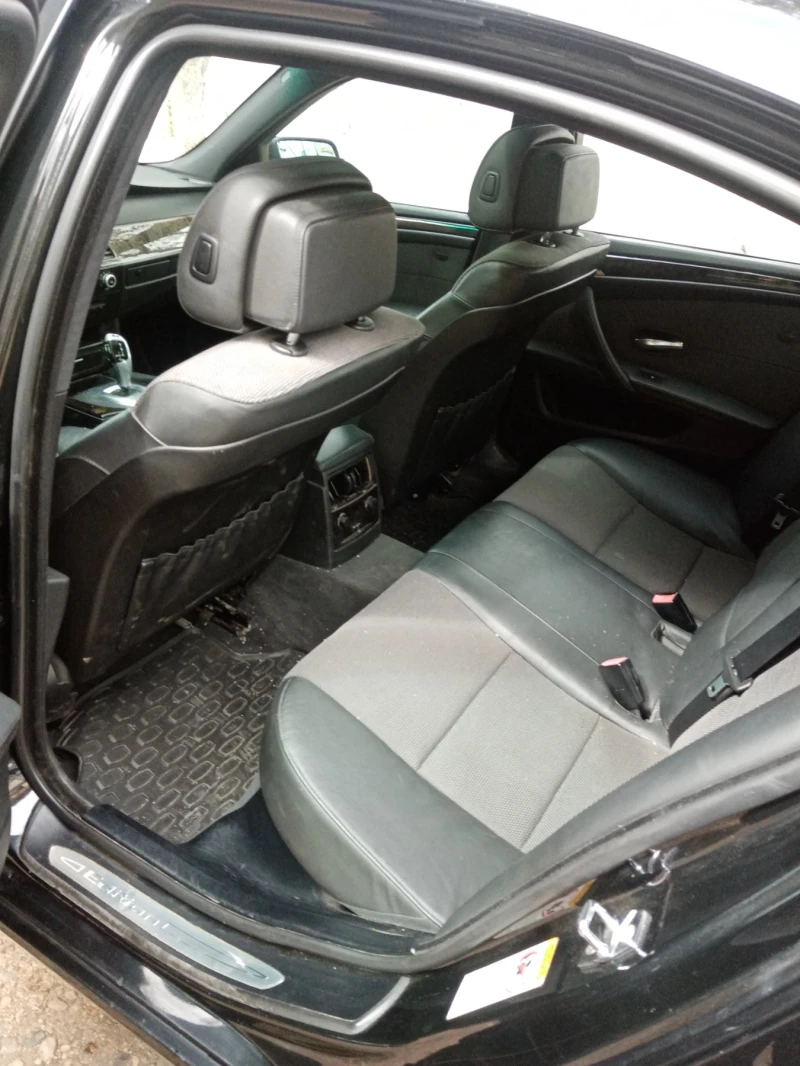 BMW 525, снимка 8 - Автомобили и джипове - 51886957