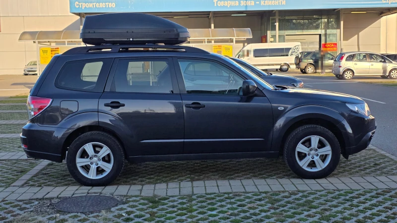 Subaru Forester 2.0, снимка 7 - Автомобили и джипове - 52347001