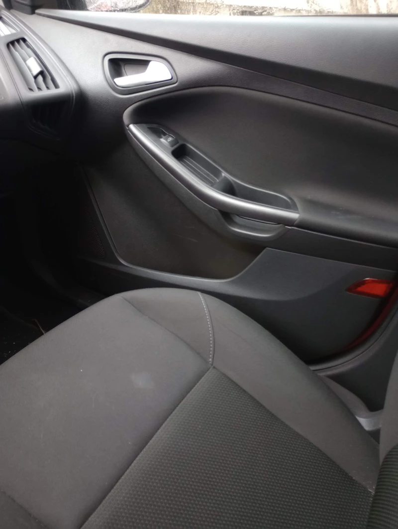 Ford Focus, снимка 8 - Автомобили и джипове - 53366863