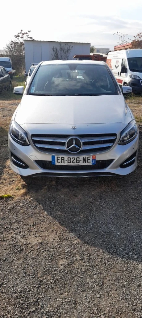 Mercedes-Benz B 200, снимка 8 - Автомобили и джипове - 52792514