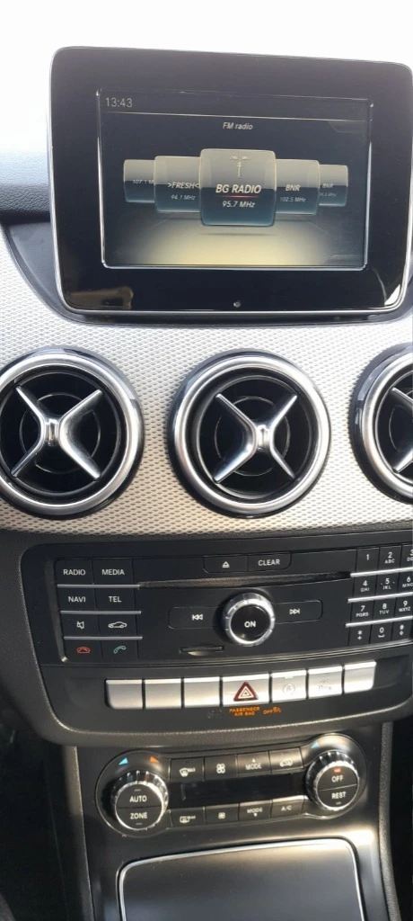 Mercedes-Benz B 200, снимка 5 - Автомобили и джипове - 52792514