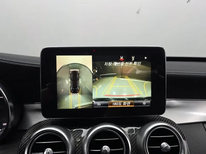 Mercedes-Benz C 63 AMG, снимка 15 - Автомобили и джипове - 56737904