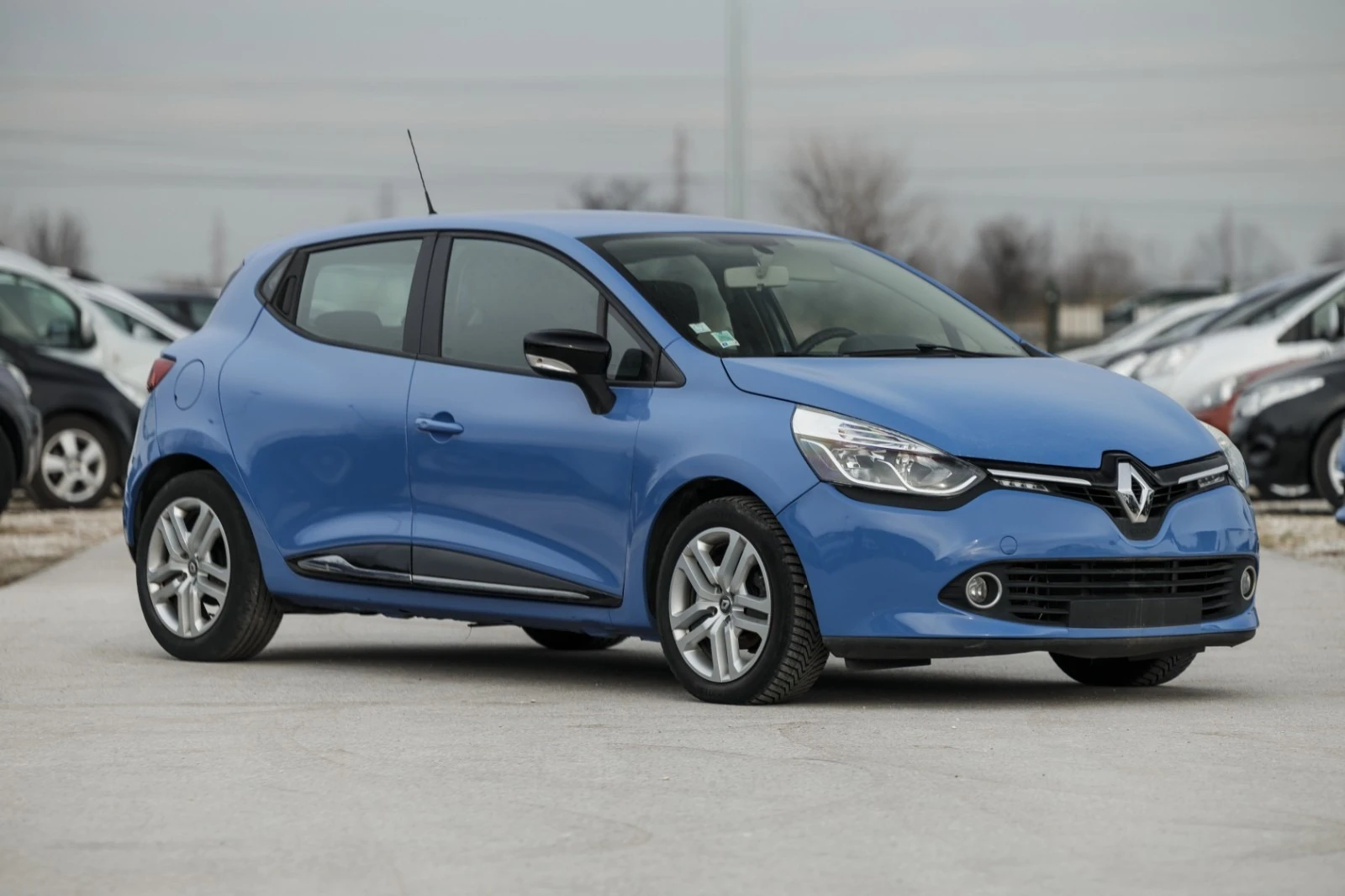 Renault Clio Бензин , снимка 1