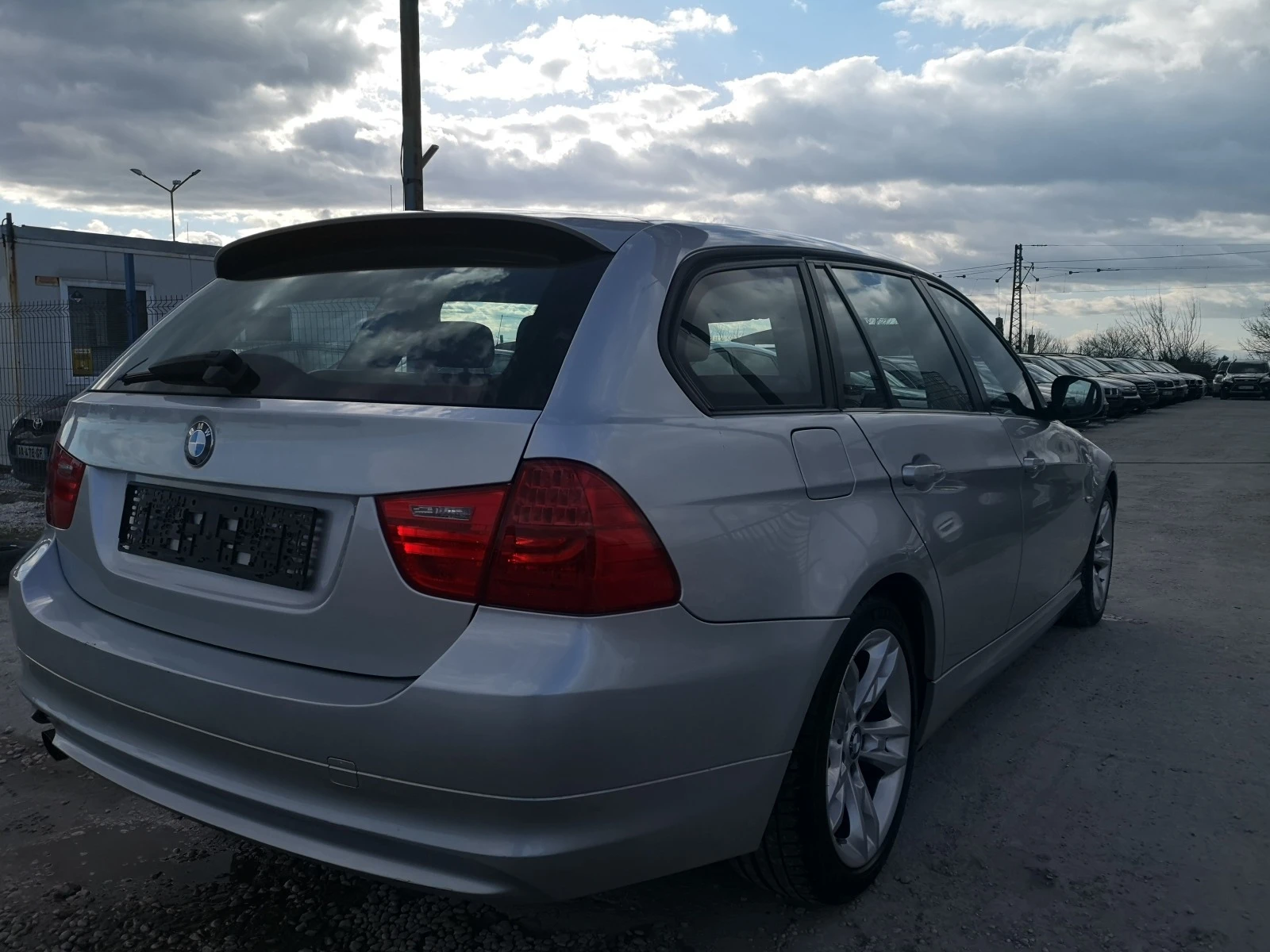 BMW 316 FACELIFT  - изображение 8