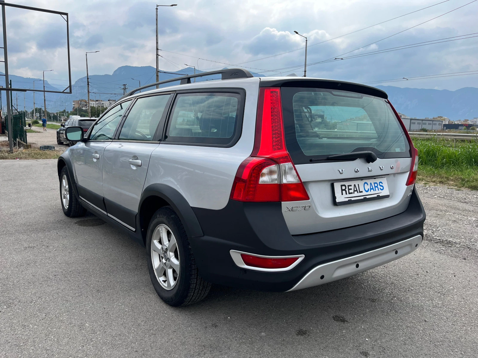 Volvo Xc70 3.2i 4x4  ВНОС ОТ ШВЕЦИЯ - изображение 7