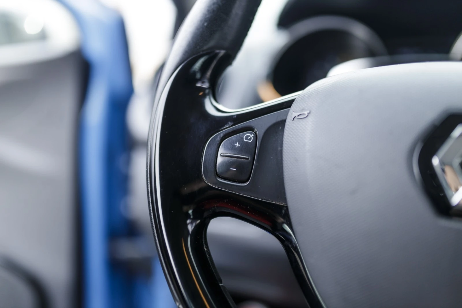 Renault Clio   | Mobile.bg   11