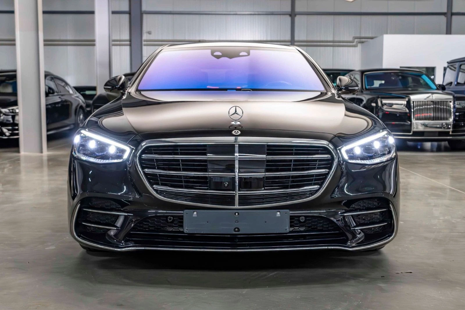 Mercedes-Benz S 350 4M/LONG/AMG/RSE/Burmester/Pano/Обдухване - изображение 5