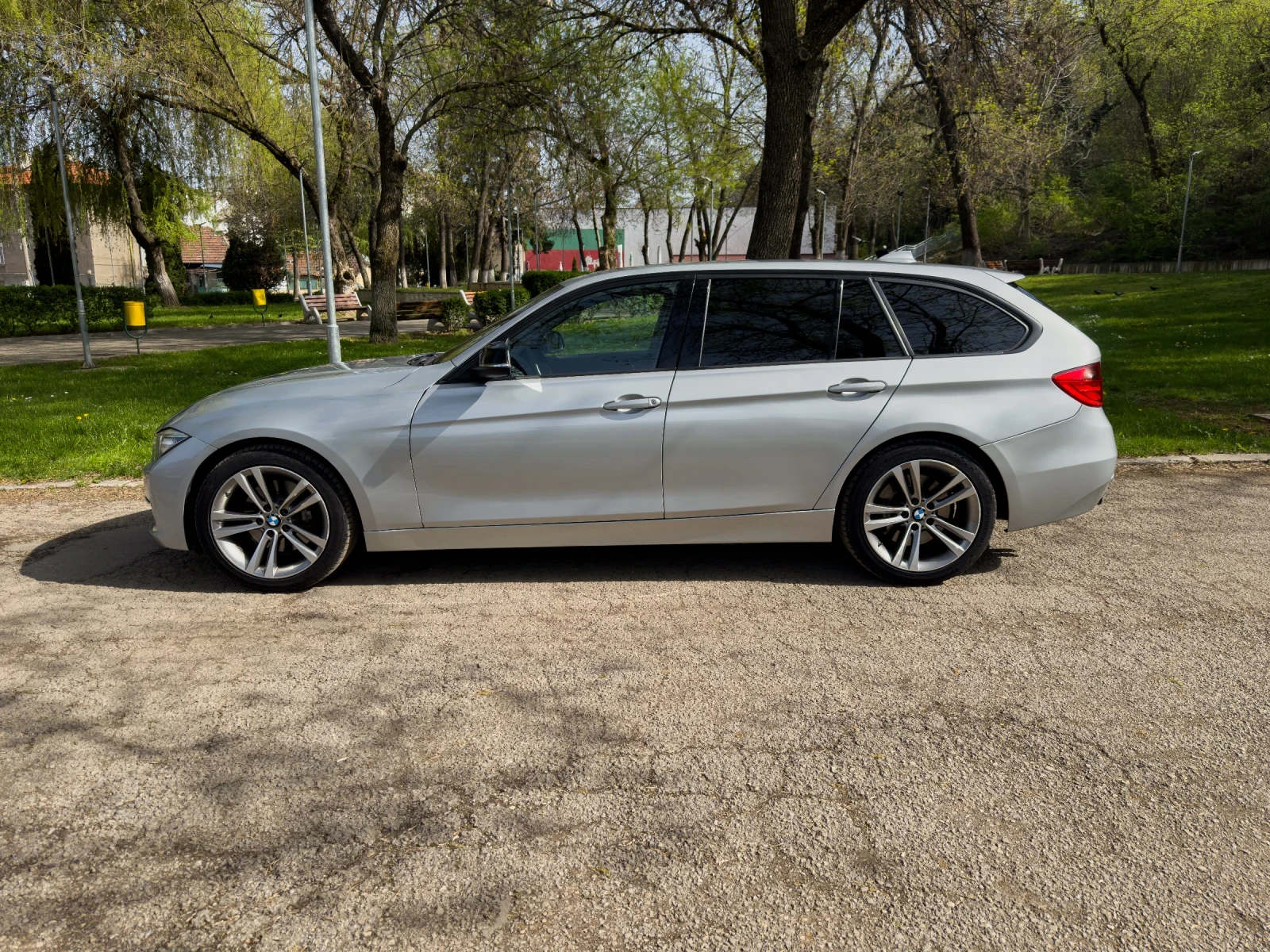 BMW 330 F31 330d xDrive - изображение 3