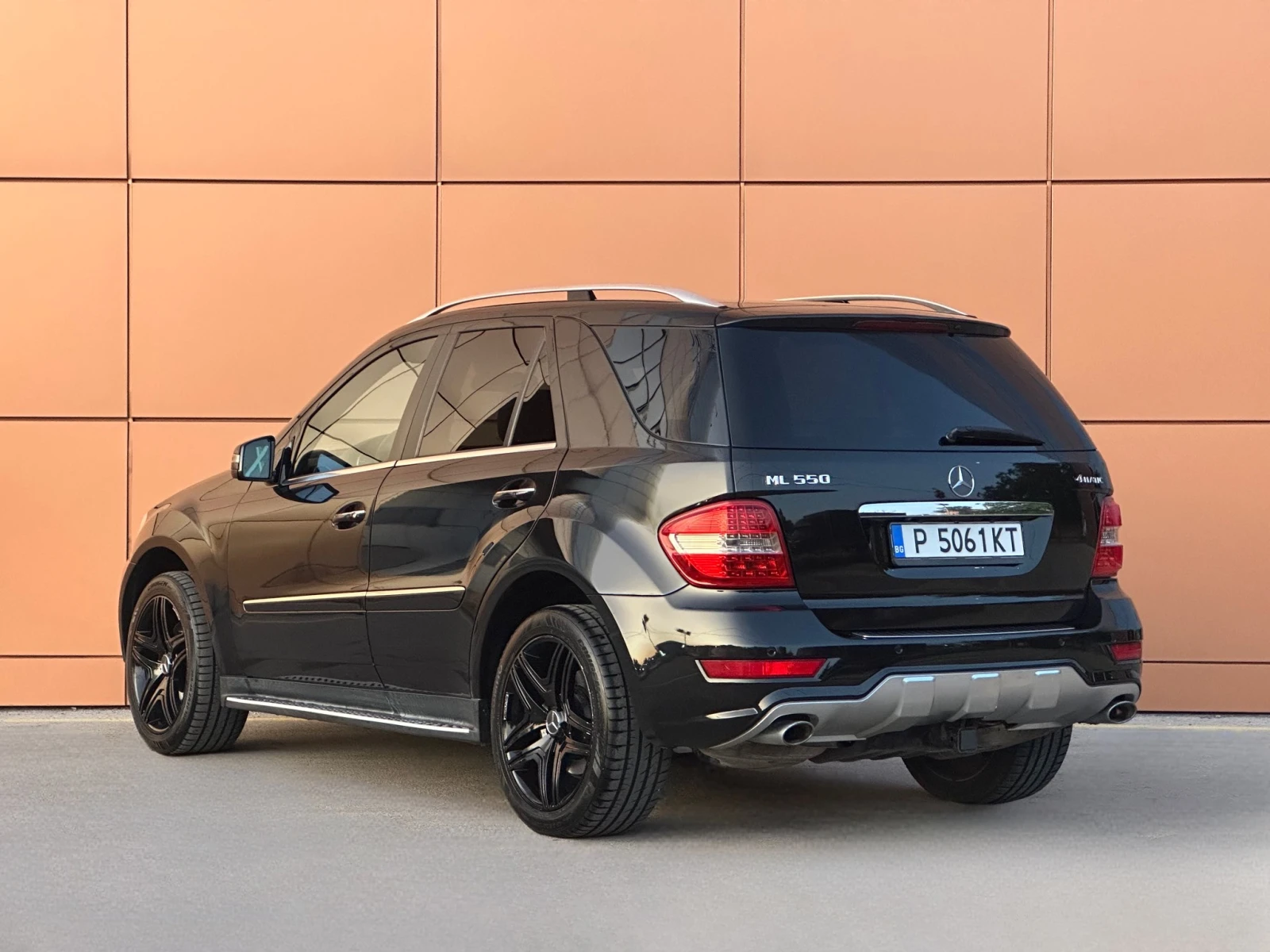 Mercedes-Benz ML 550 AMG pack; LPG - изображение 5
