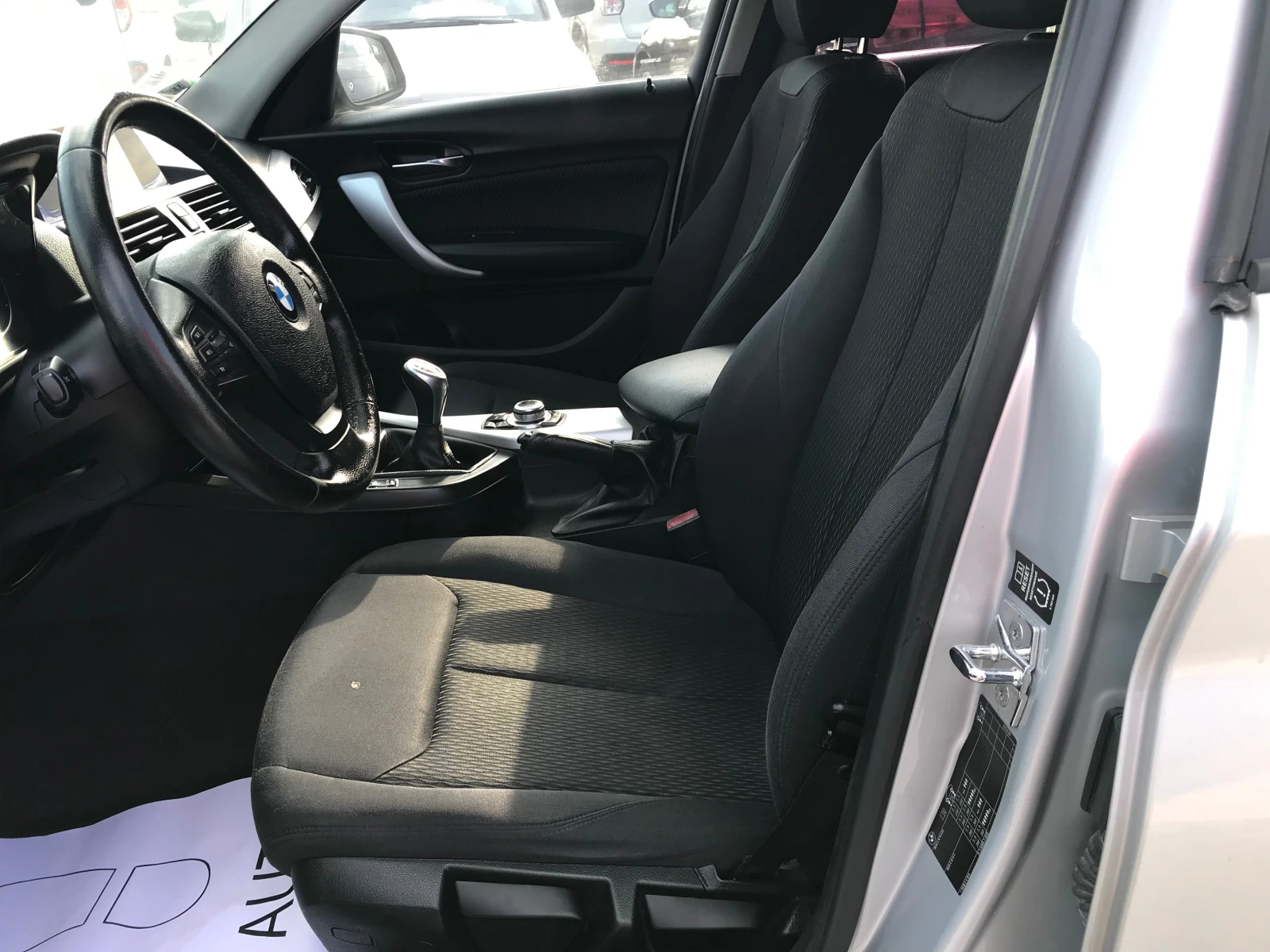 BMW 116 D-NAVi-6ск - изображение 9