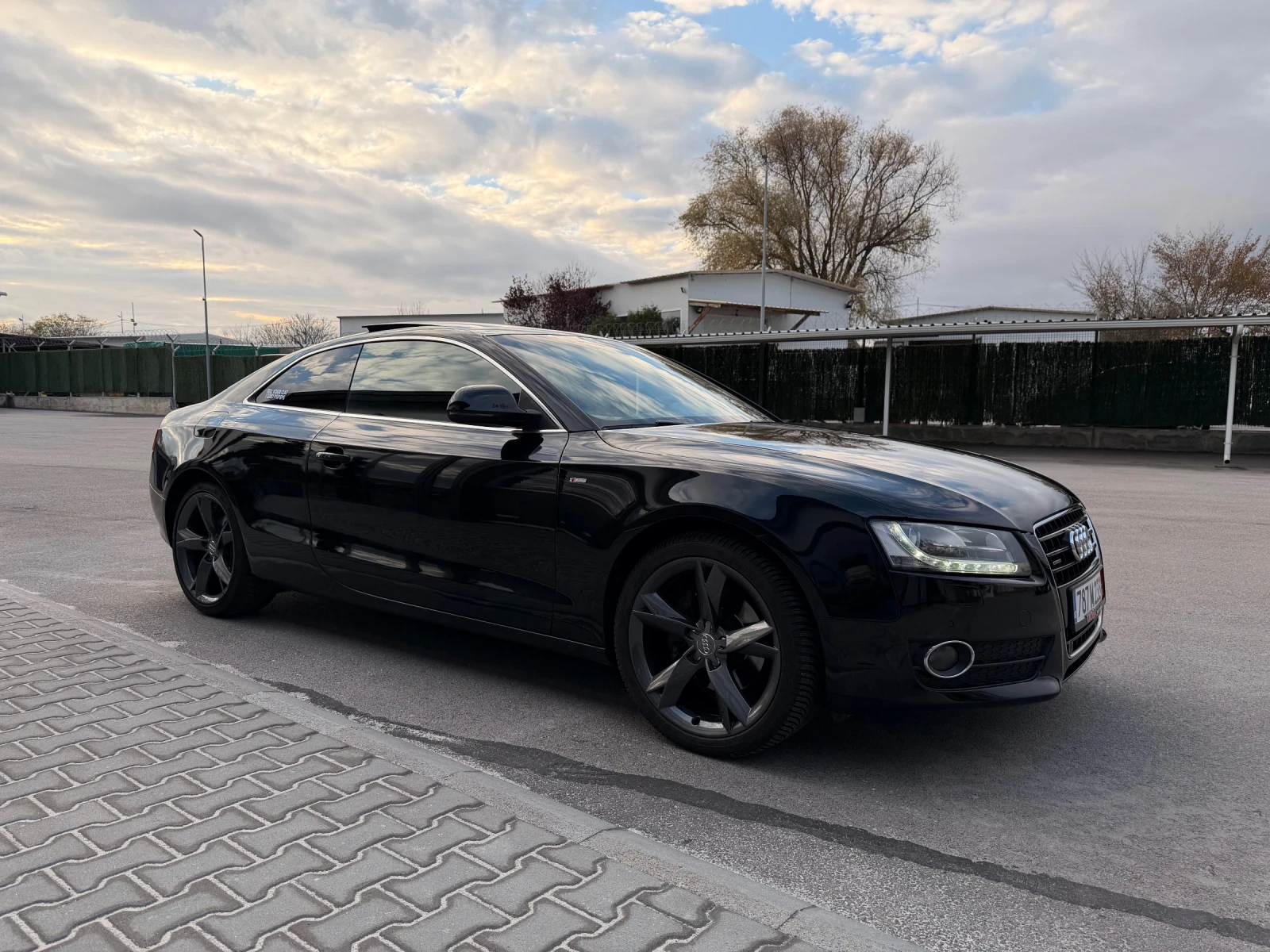 Audi A5 3.0 TDI S-LINE PANO/NAVI/AUTO QUATTRO - изображение 2